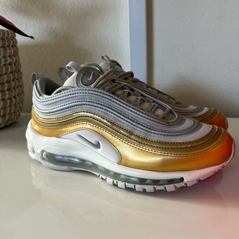 Nike Air Max 97 SE Size 7.5
